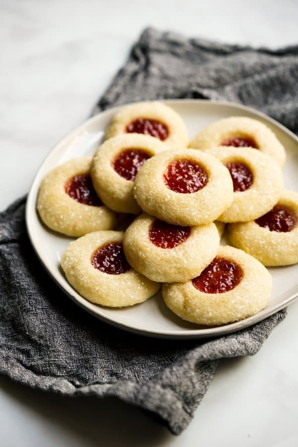 Strawberry-Thumbprint-Cookies-Pic-08